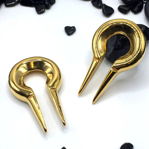 Gold Steel Keyhole Hanger with a standout keyhole design