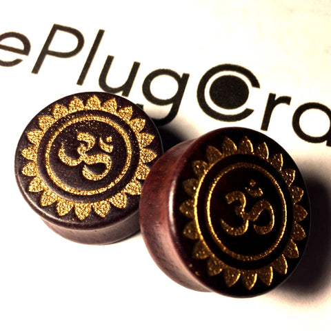 *CLEARANCE* Engraved Ohm Symbol on Sono Wood - 25mm/1"